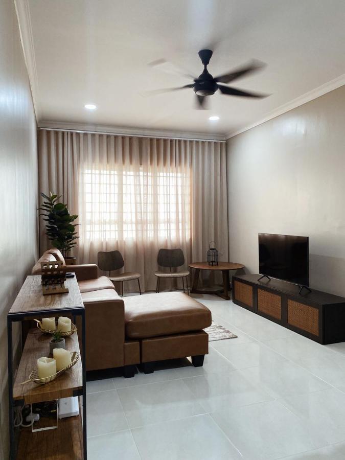 Seaview Apartment Kuala Terengganu Bagian luar foto